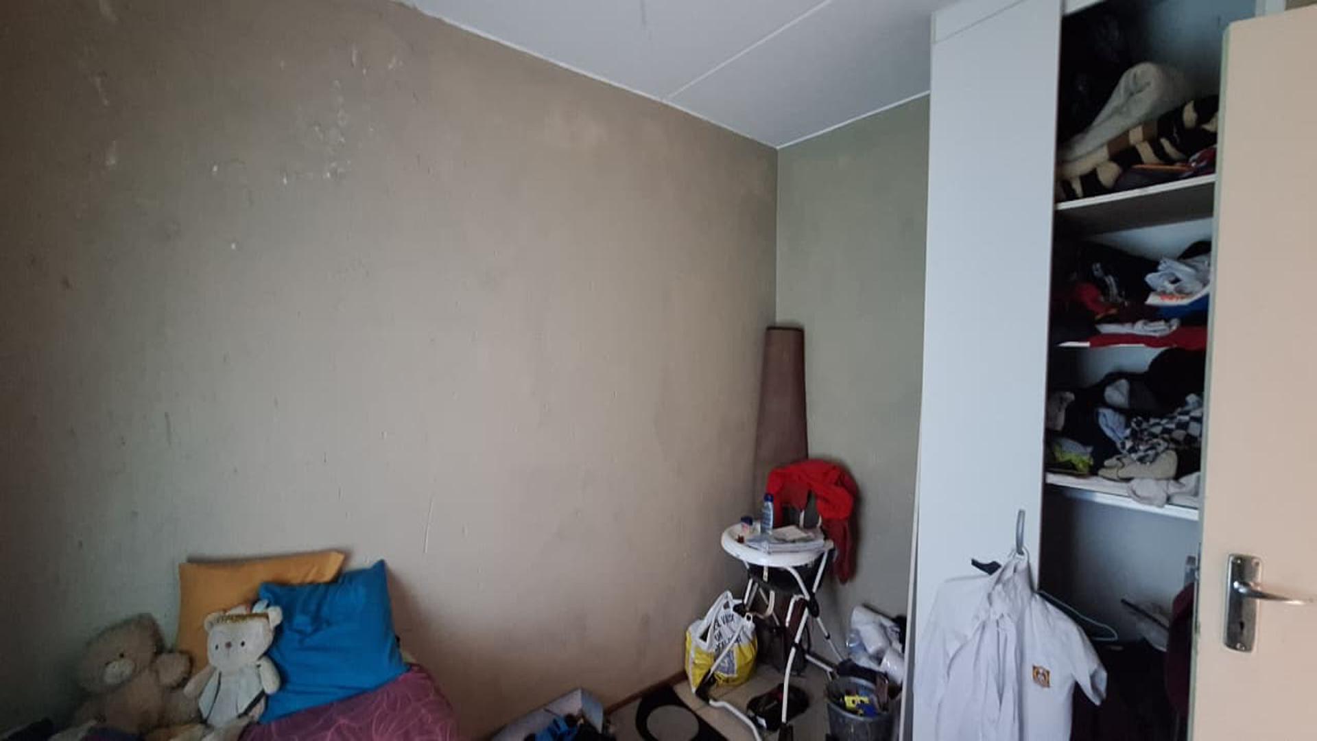 Bed Room 2 - 9 square meters of property in Comet