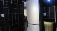Kitchen - 10 square meters of property in Commercia