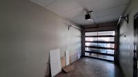 Garage - 26 square meters of property in Albertsdal
