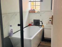  of property in Monavoni