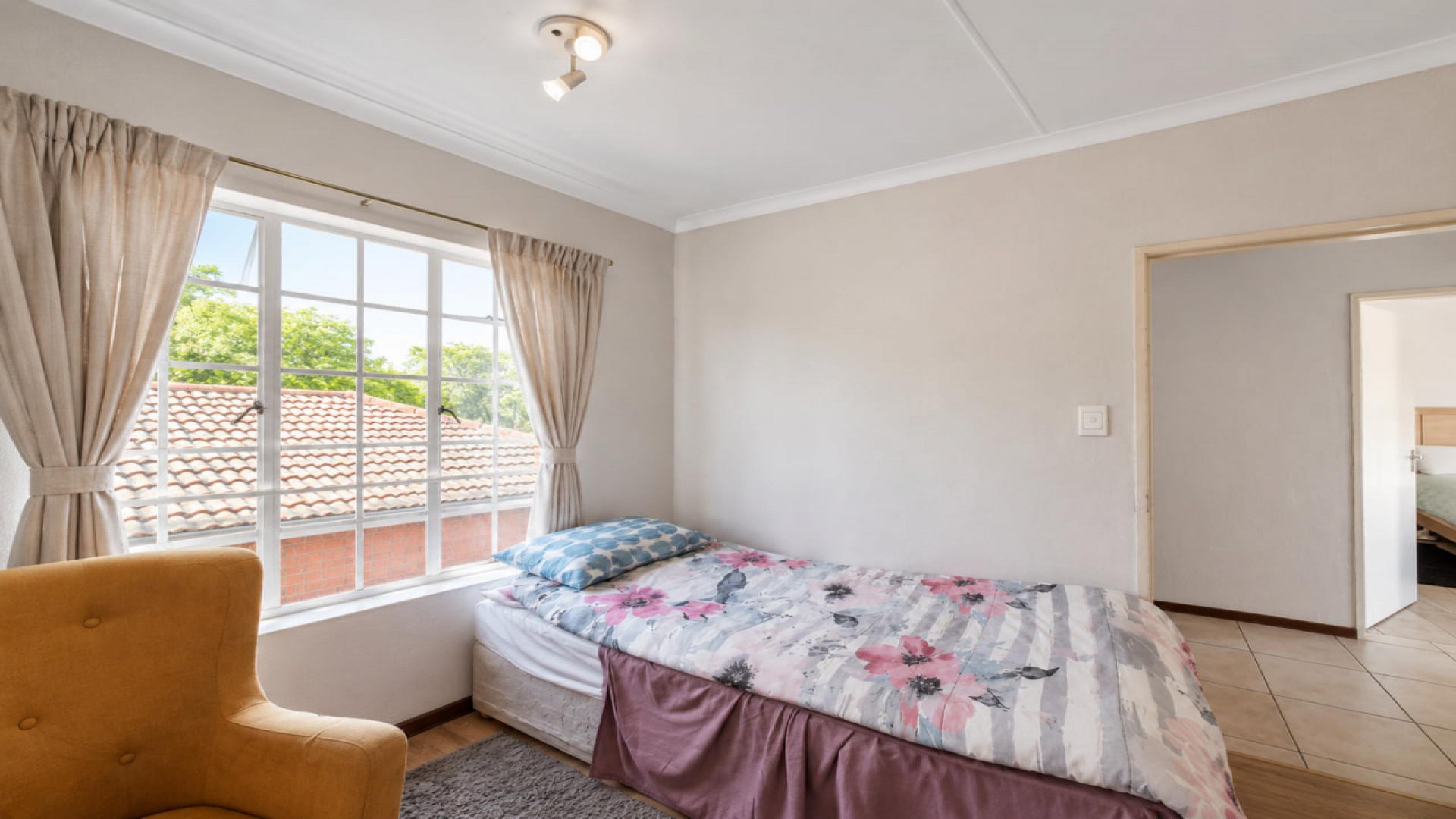 Bed Room 3 of property in Heuwelsig Estate