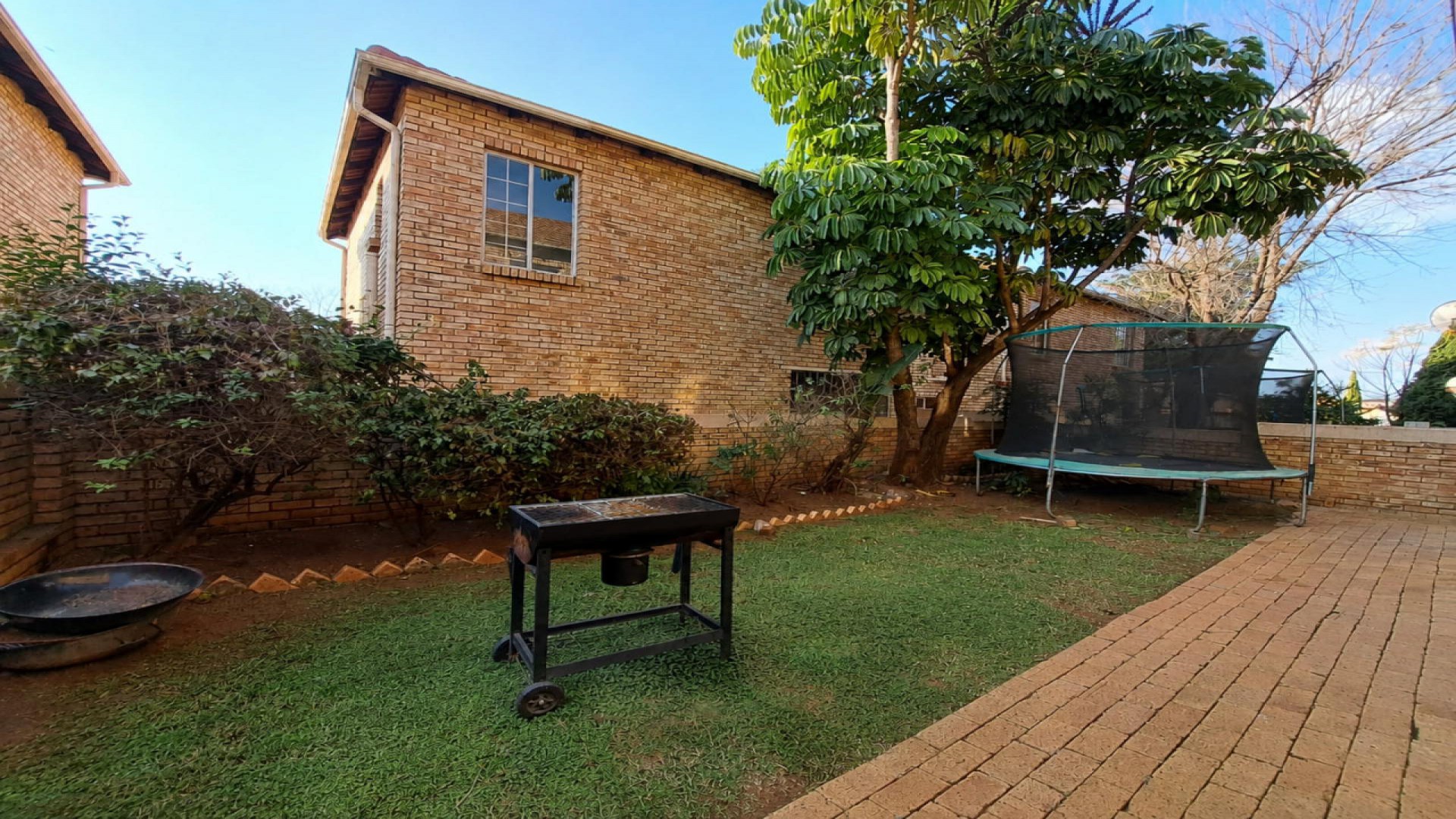 Backyard of property in Heuwelsig Estate