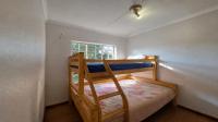 Bed Room 2 of property in Heuwelsig Estate