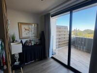  of property in Newlands - CPT