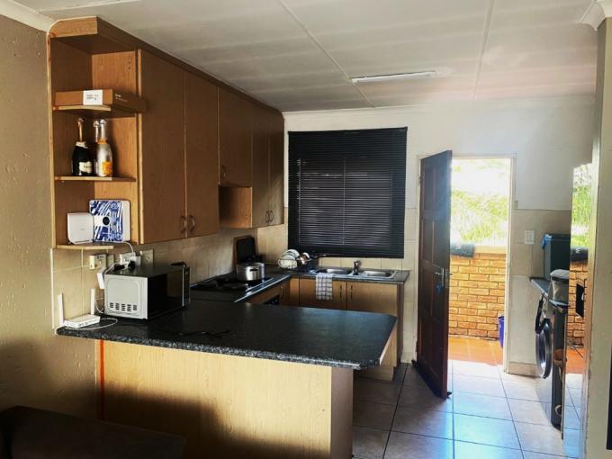 2 Bedroom Apartment for Sale For Sale in Celtisdal - MR710038