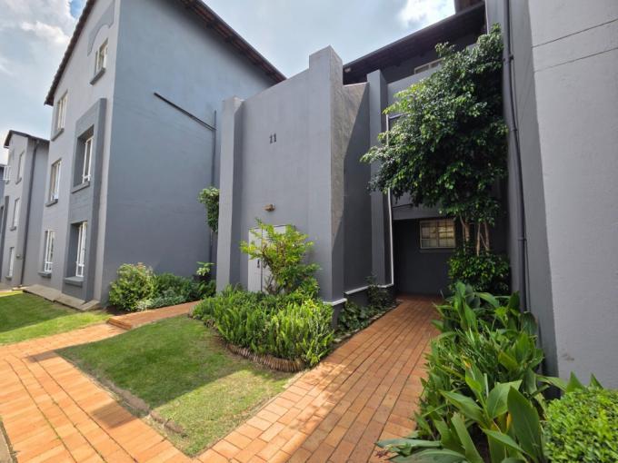 Apartment for Sale For Sale in Verwoerdpark - MR710041