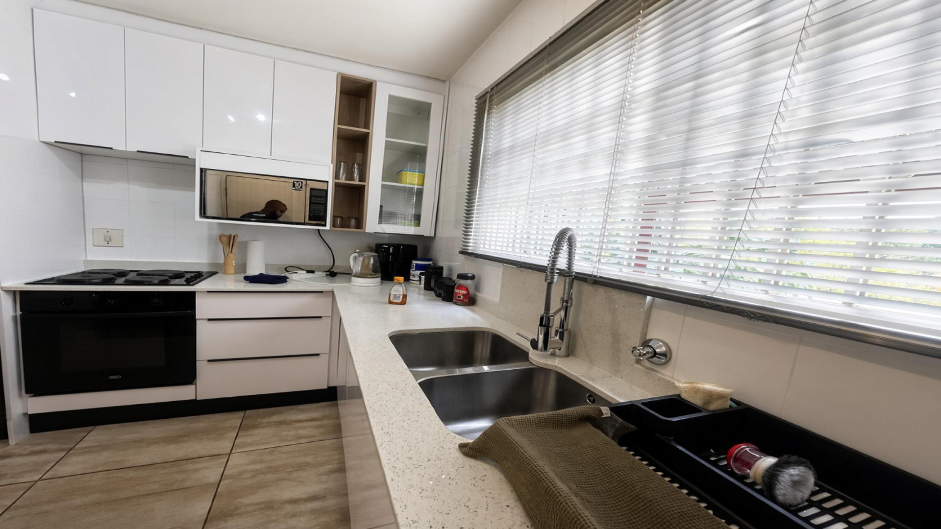Kitchen of property in Weltevreden Park