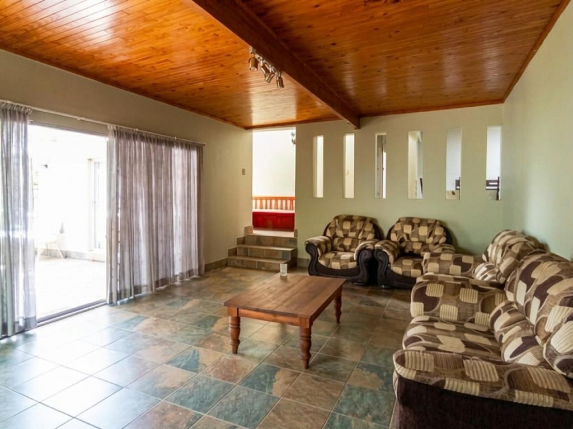  of property in Waterkloof Ridge