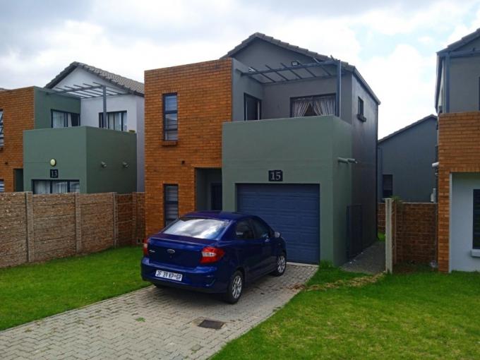 3 Bedroom House for Sale For Sale in South Hills - MR710095