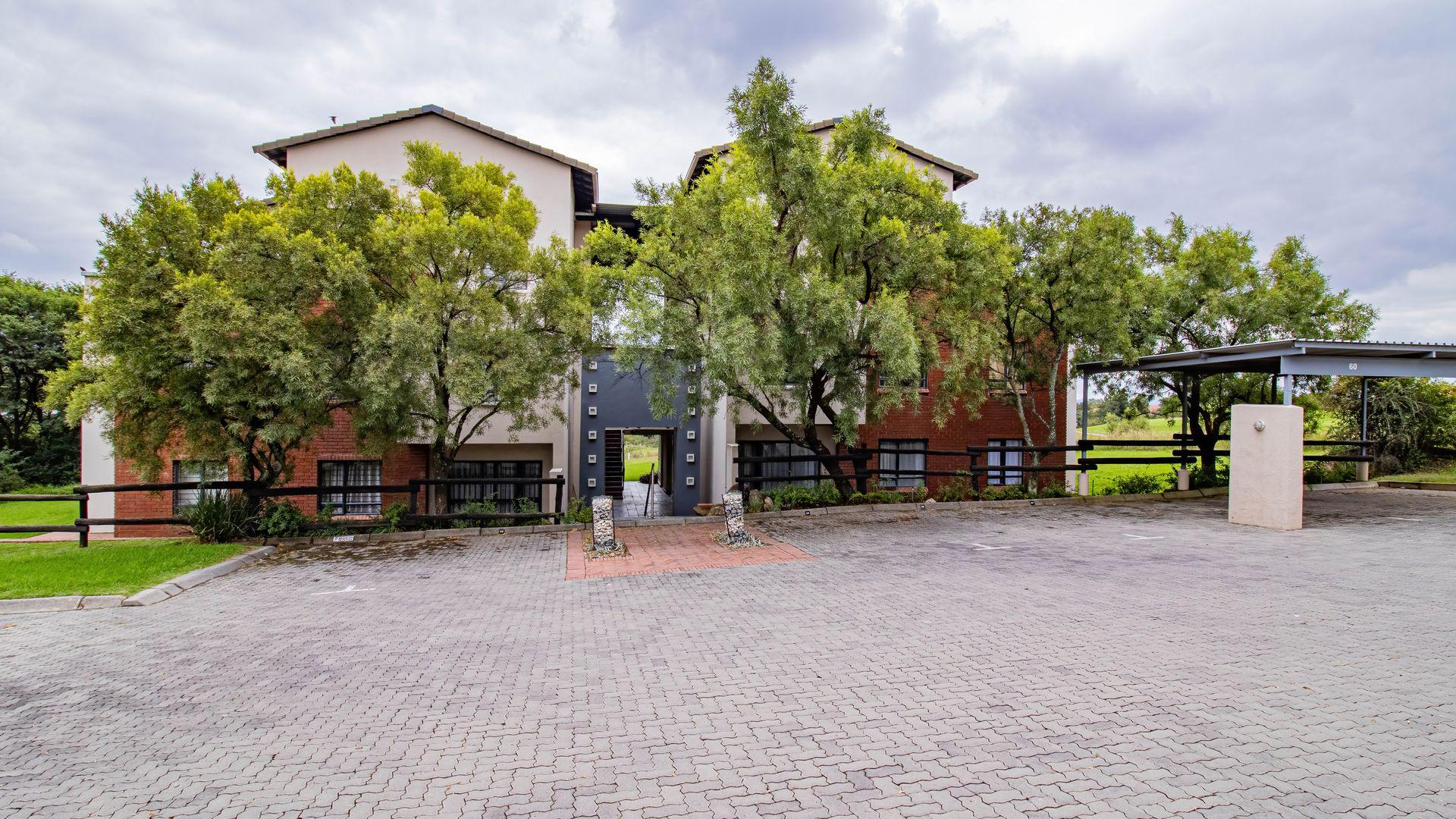 Front View of property in Jackal Creek Golf Estate