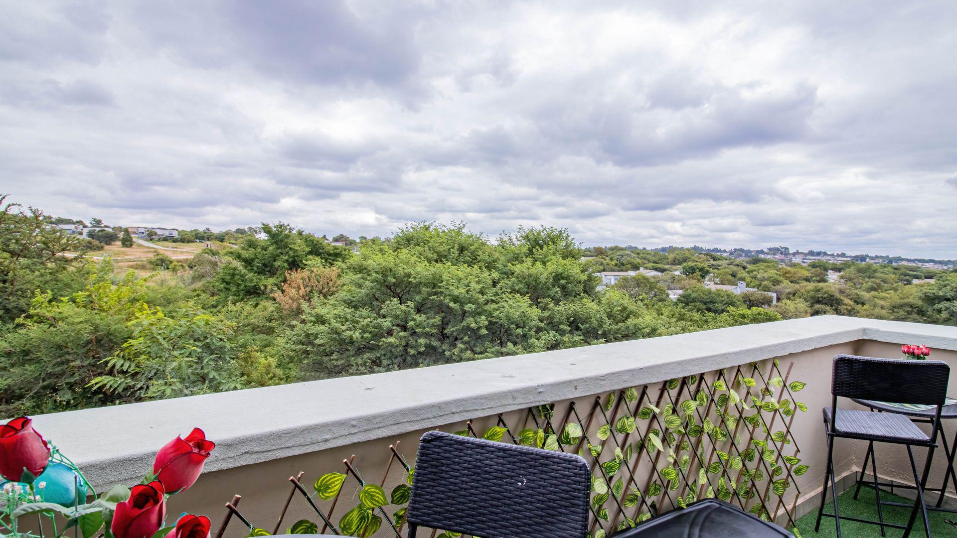 Balcony of property in Jackal Creek Golf Estate