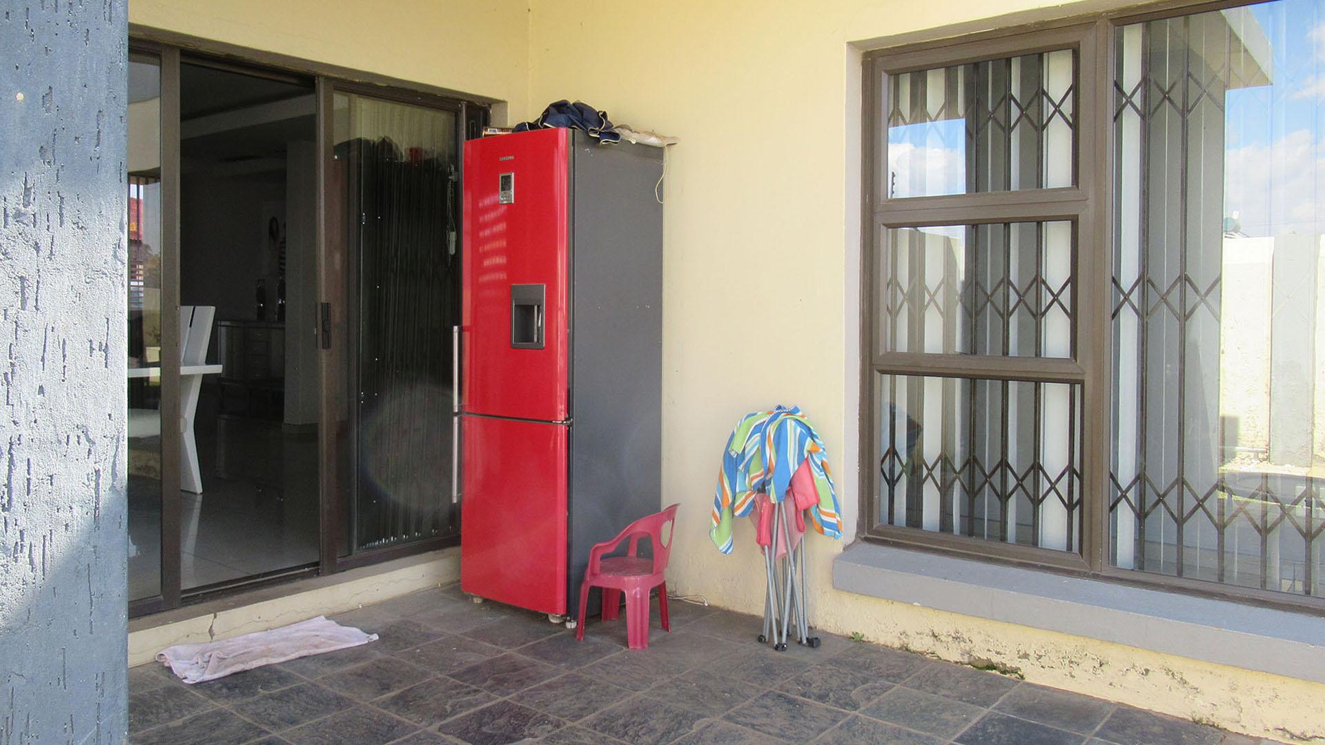 Patio - 16 square meters of property in Mid-ennerdale