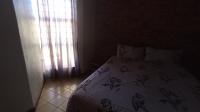 Bed Room 2 of property in Port Edward