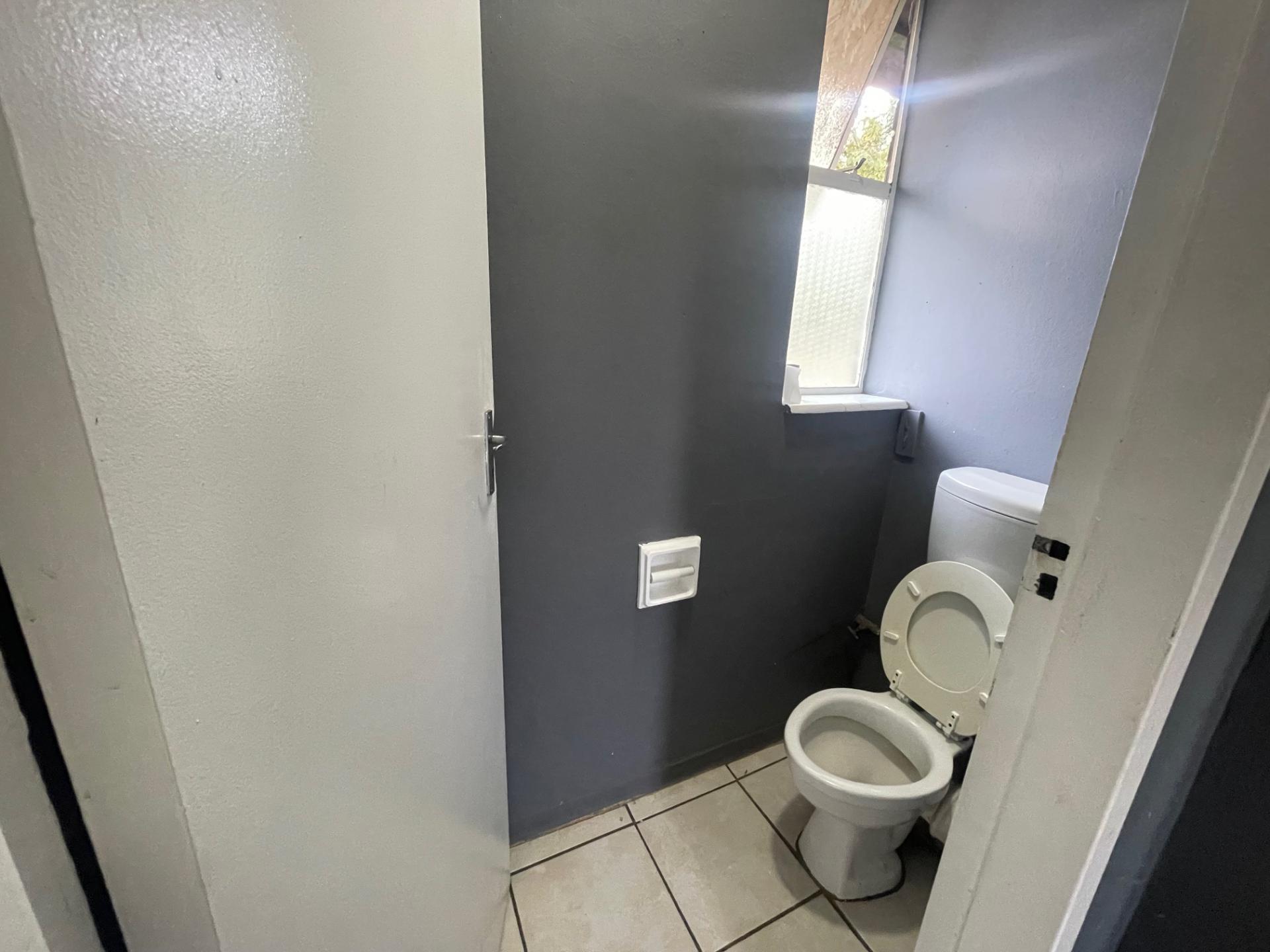  of property in Sunnyside