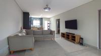 Lounges - 27 square meters of property in Die Hoewes