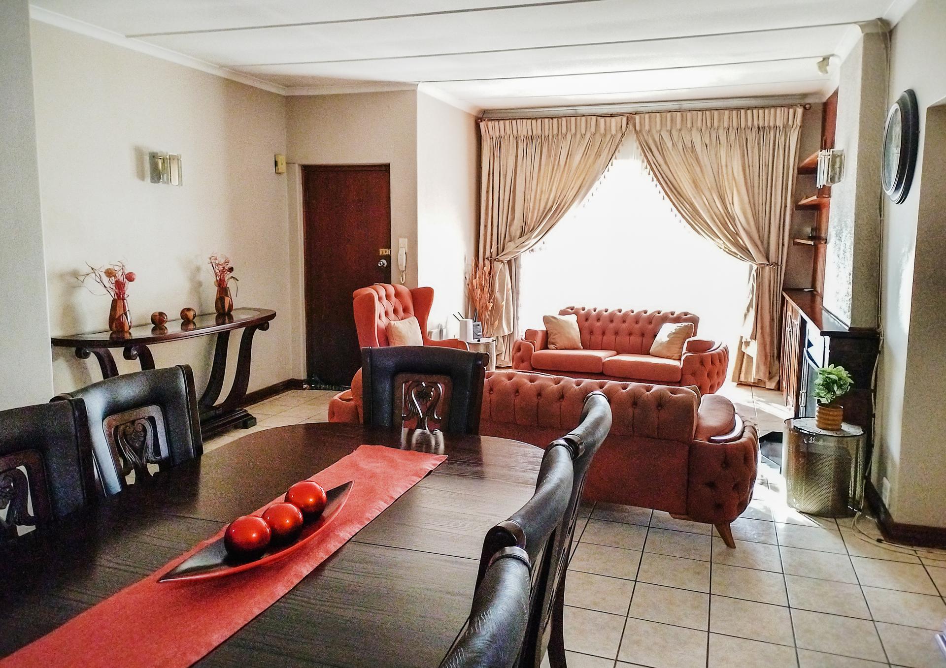  of property in Lindhaven