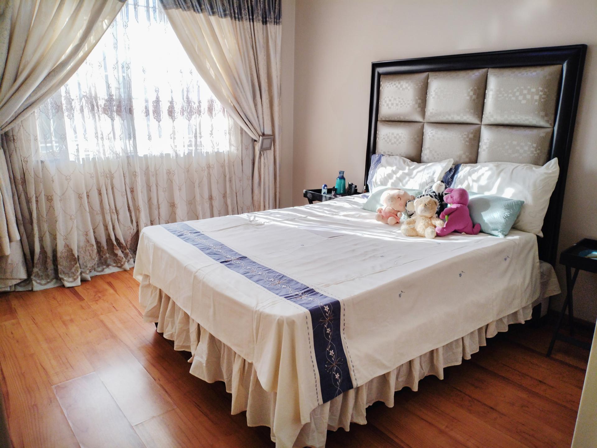  of property in Lindhaven