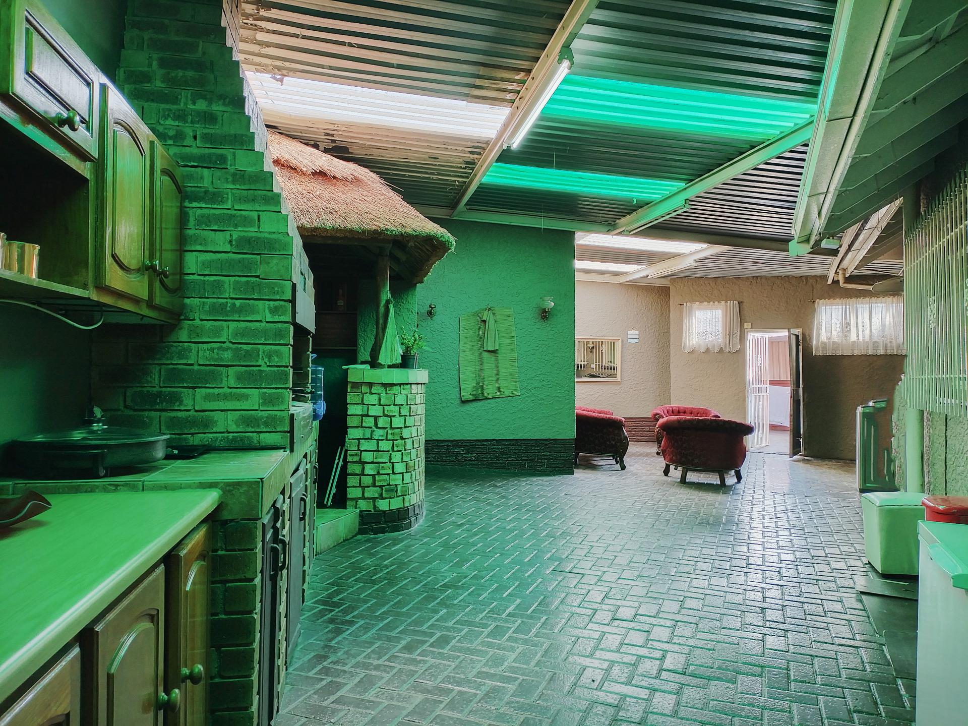  of property in Lindhaven