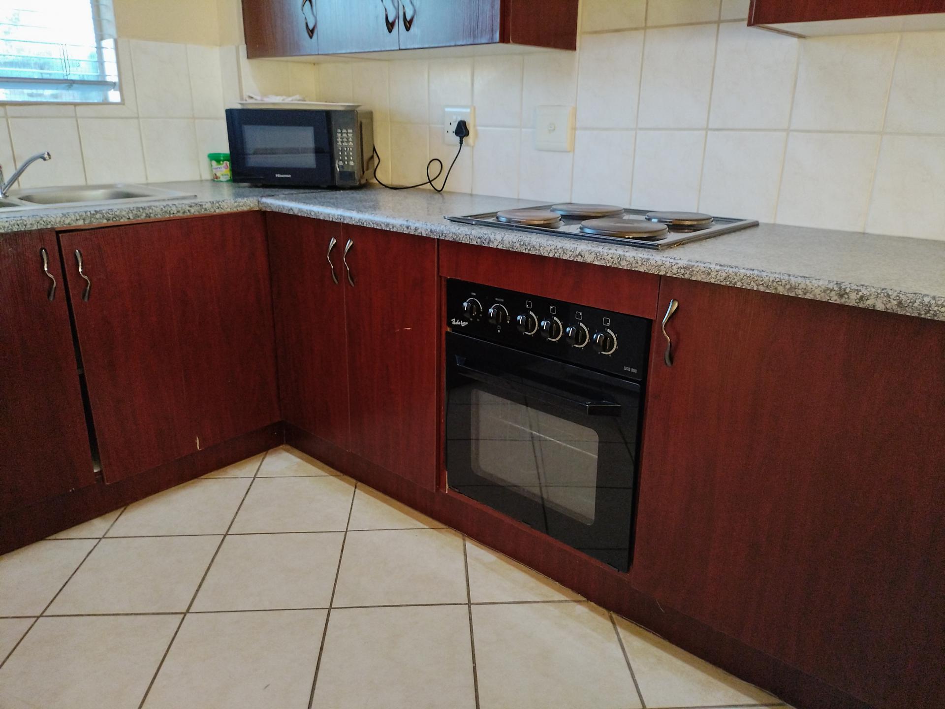  of property in Honey Park