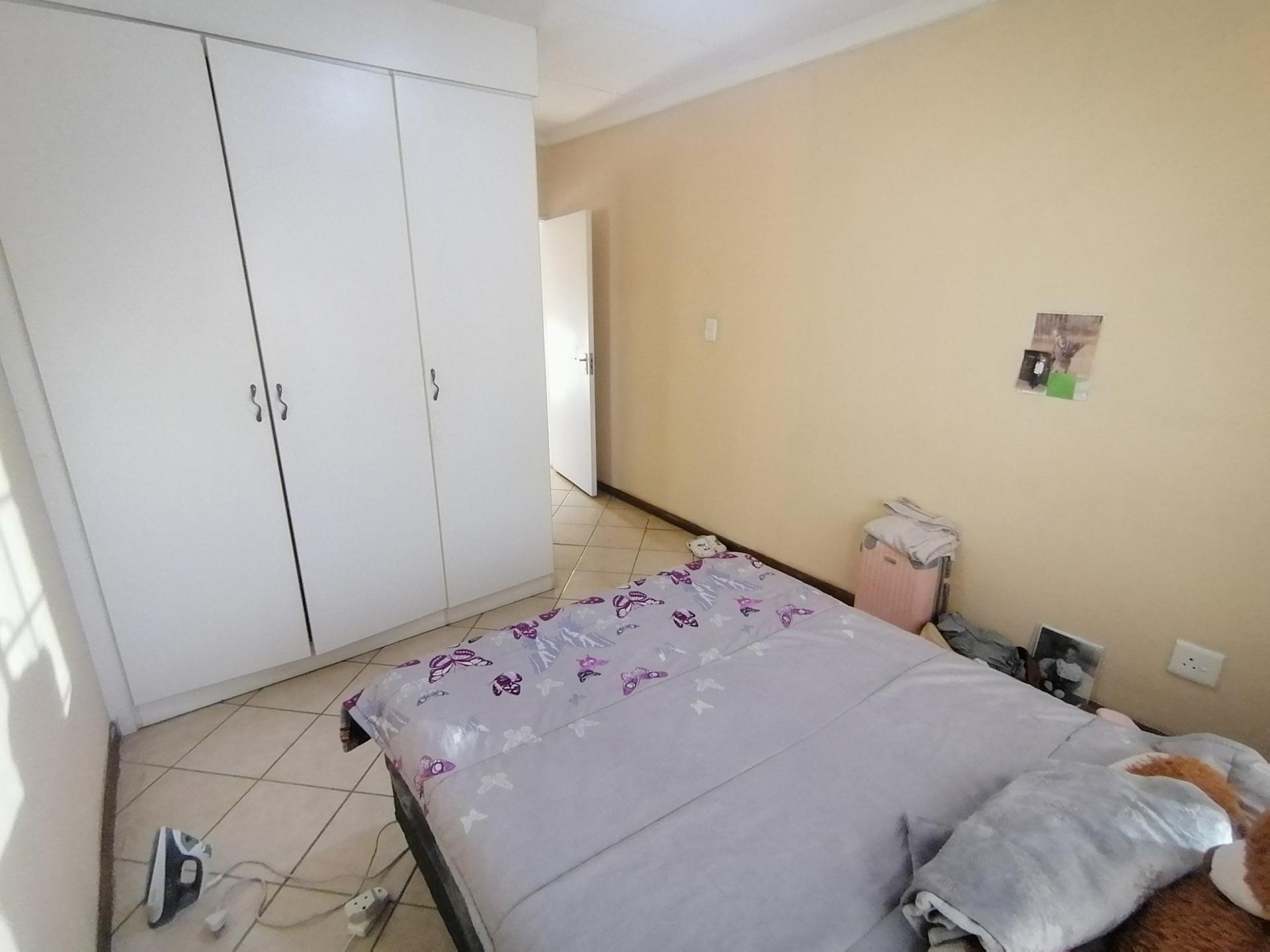  of property in Honey Park