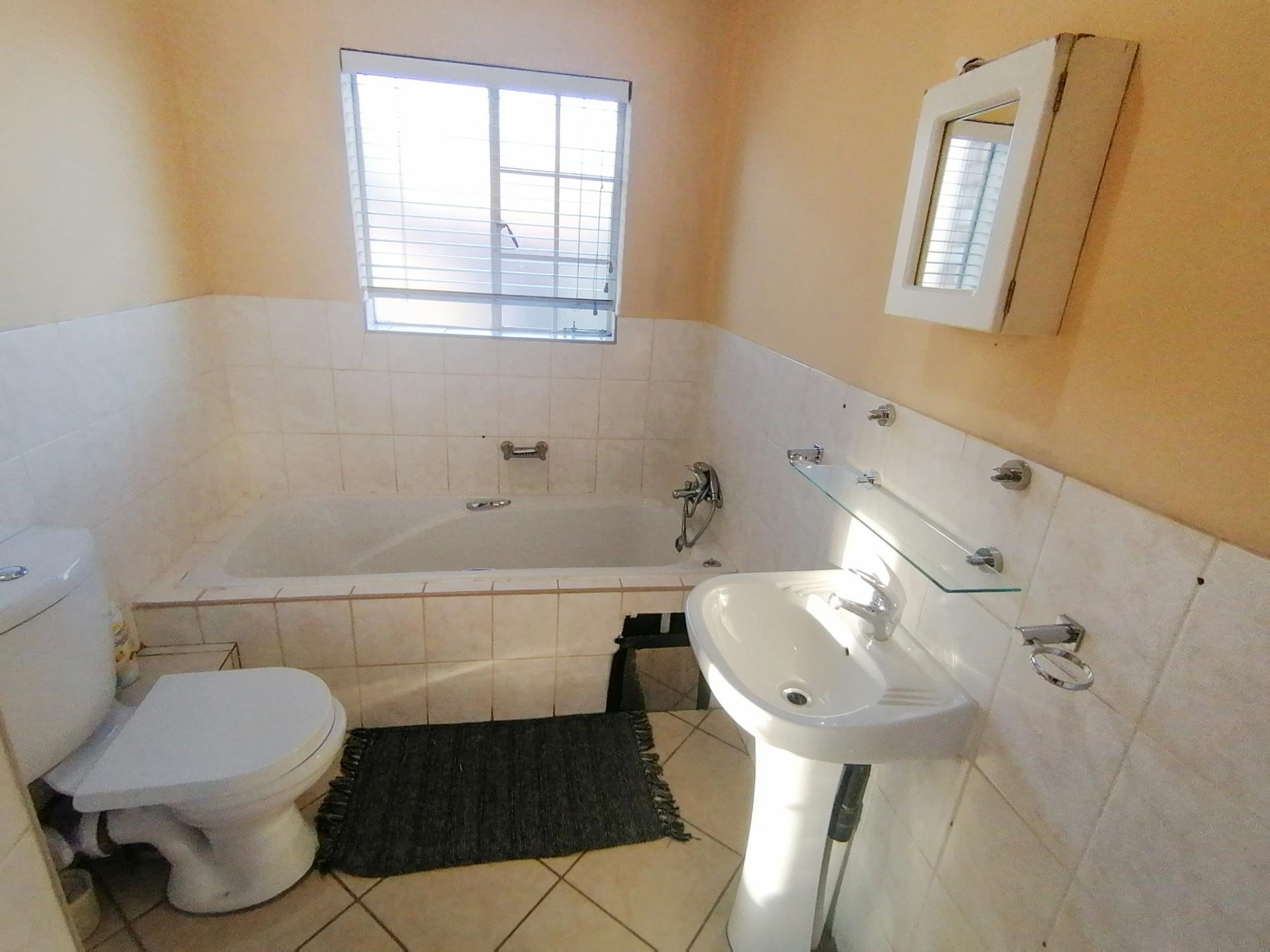  of property in Honey Park