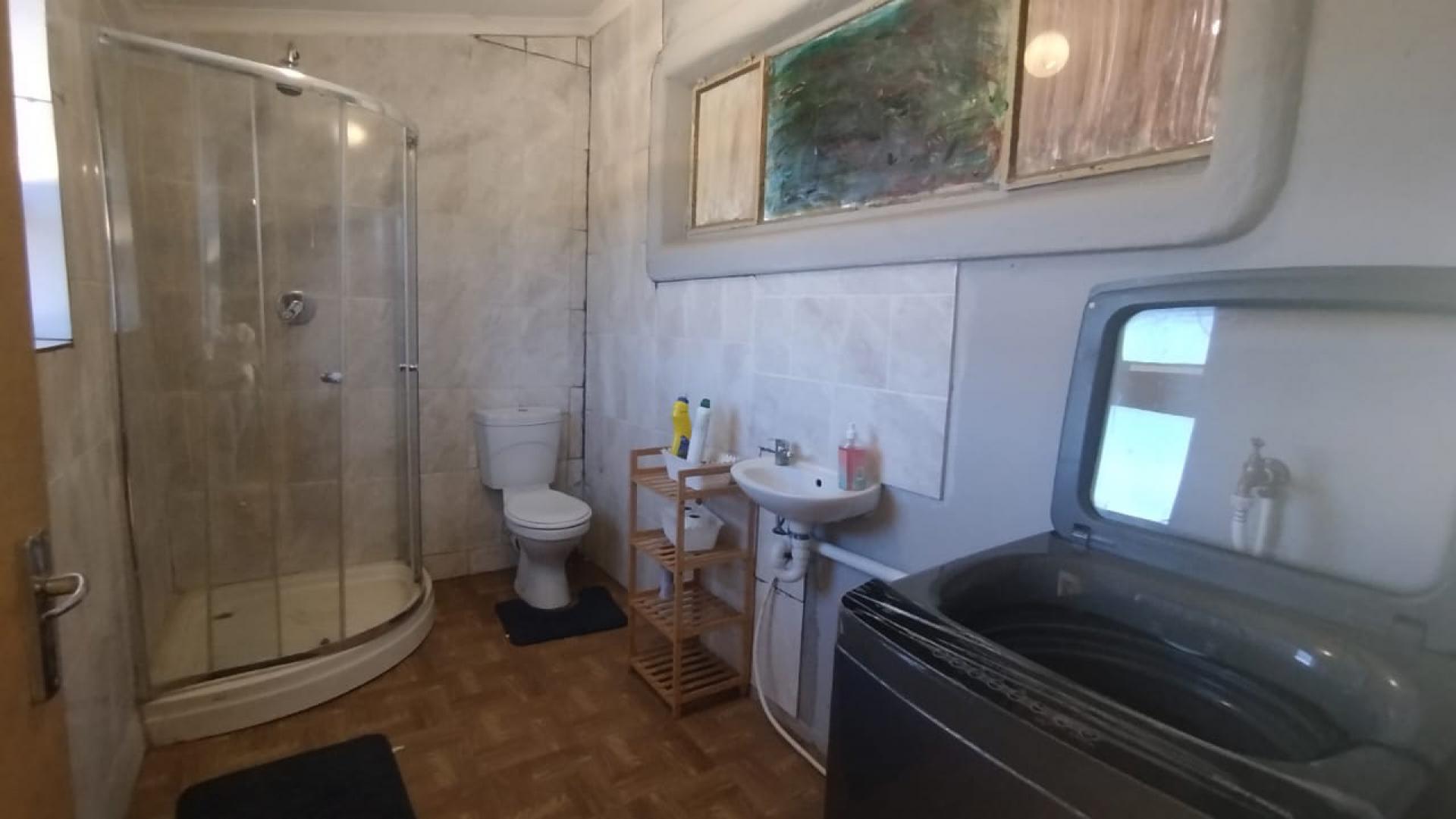 Main Bathroom of property in Napier
