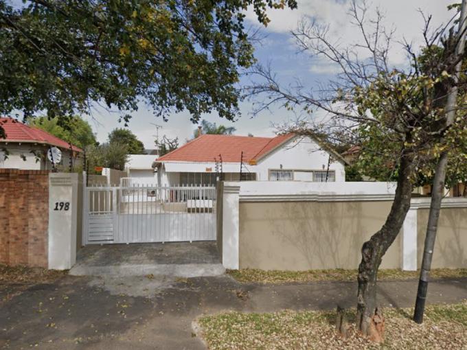 3 Bedroom House for Sale For Sale in Linmeyer - MR710221