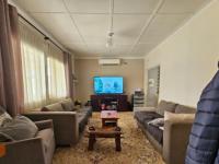  of property in Linmeyer