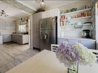  of property in Linmeyer