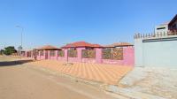 Front View of property in Karenpark