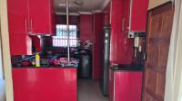 Kitchen of property in Karenpark