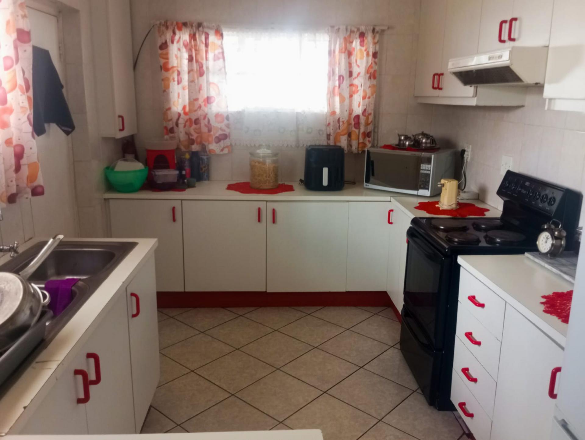  of property in Crown Gardens