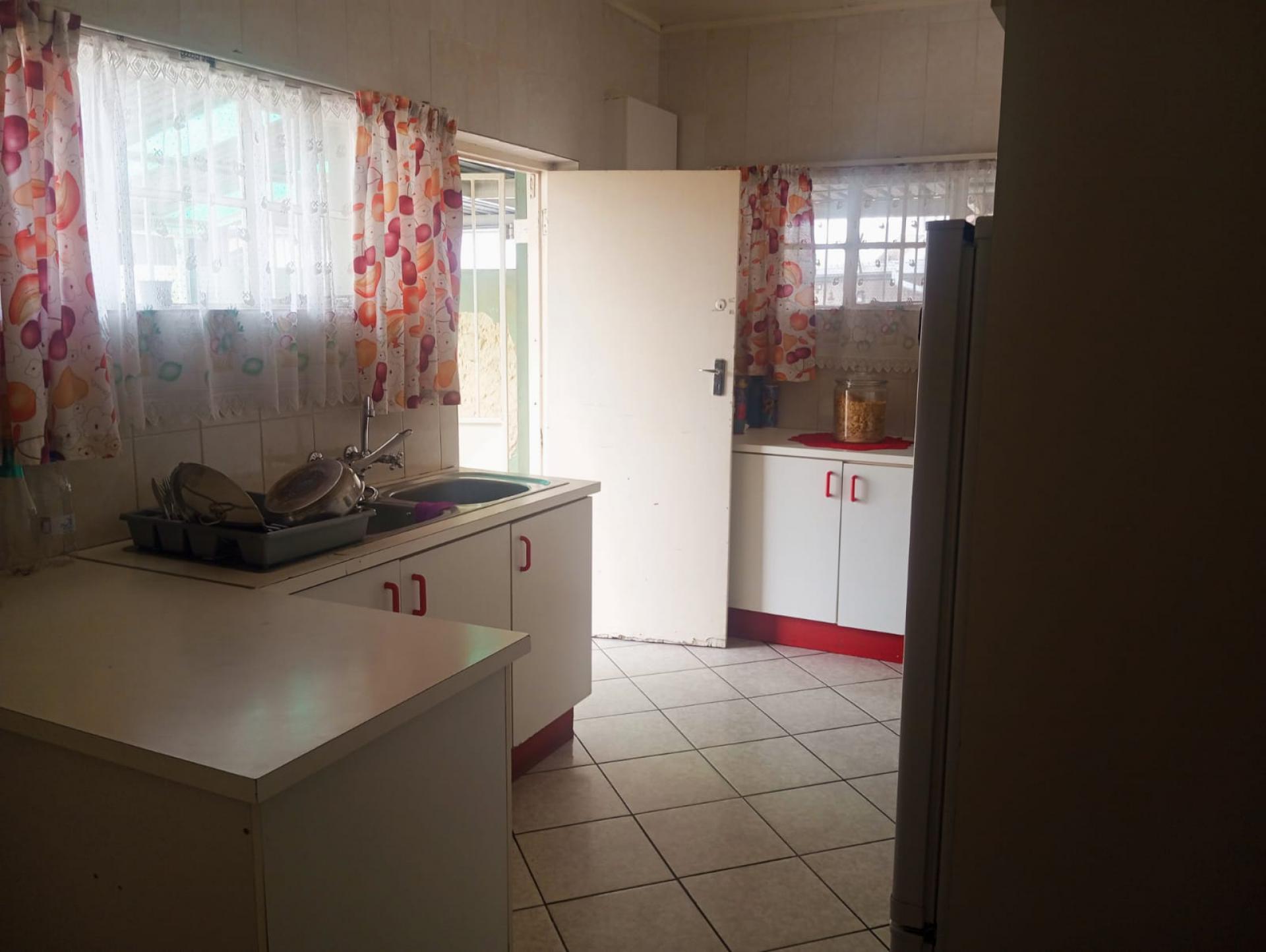  of property in Crown Gardens