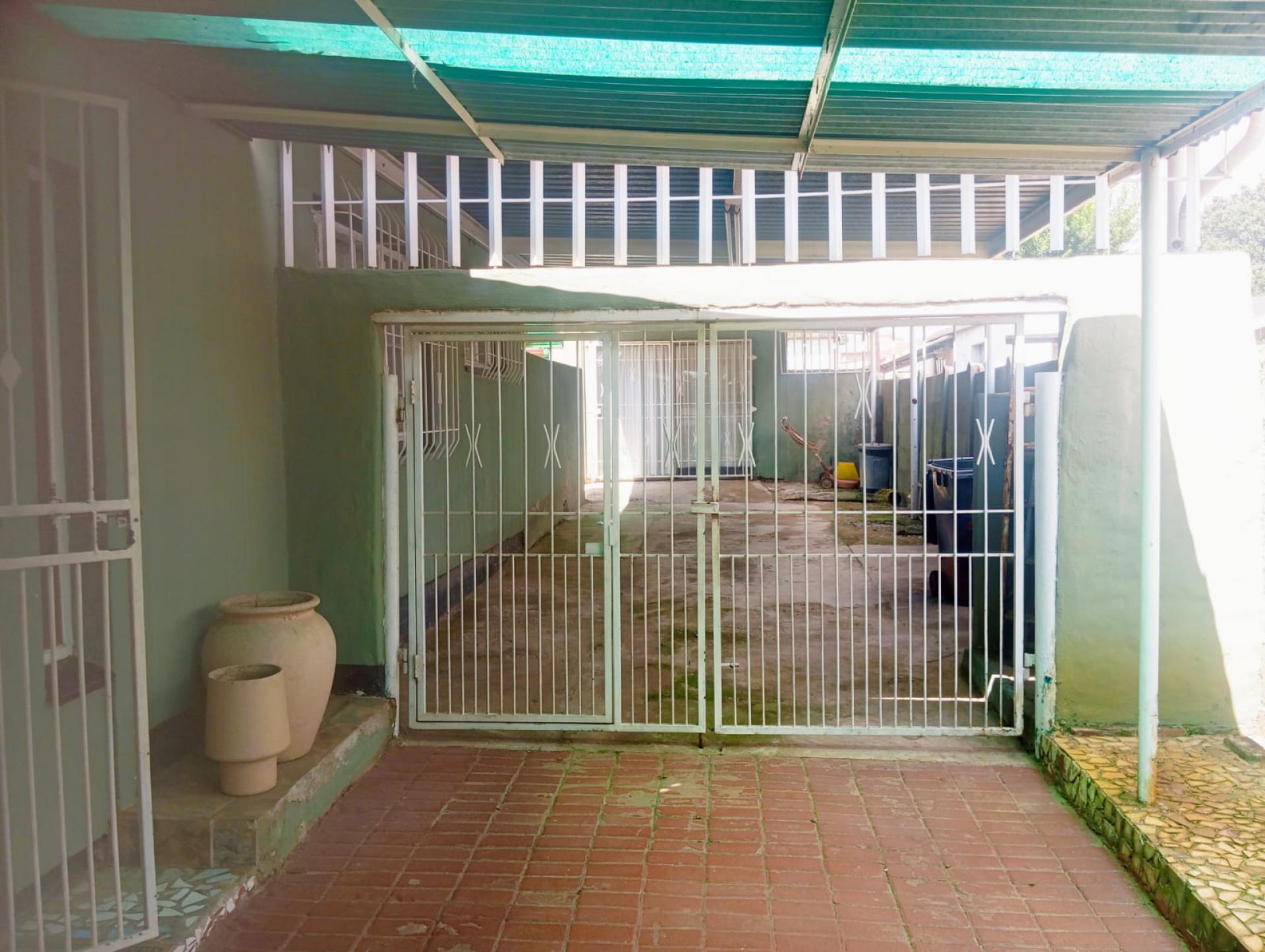  of property in Crown Gardens