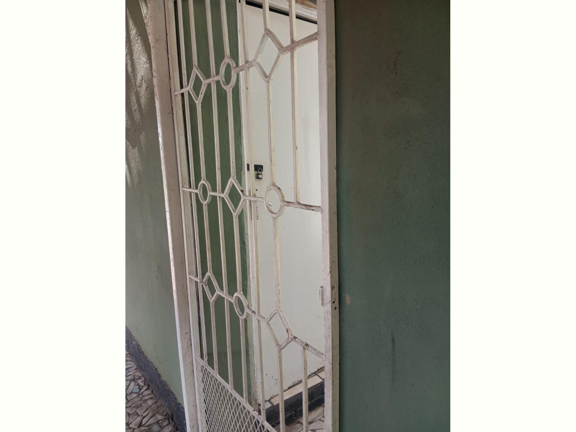  of property in Crown Gardens