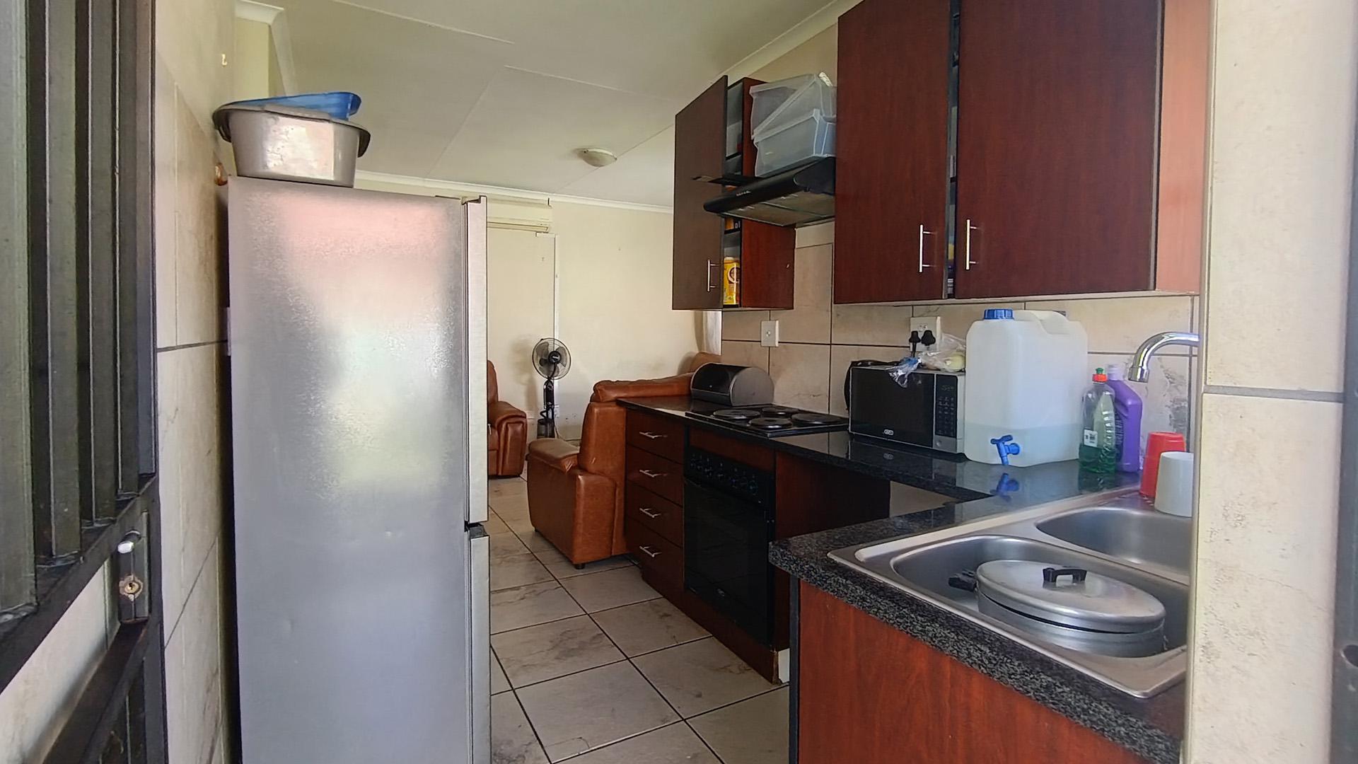 Kitchen of property in Waterkloof (Rustenburg)