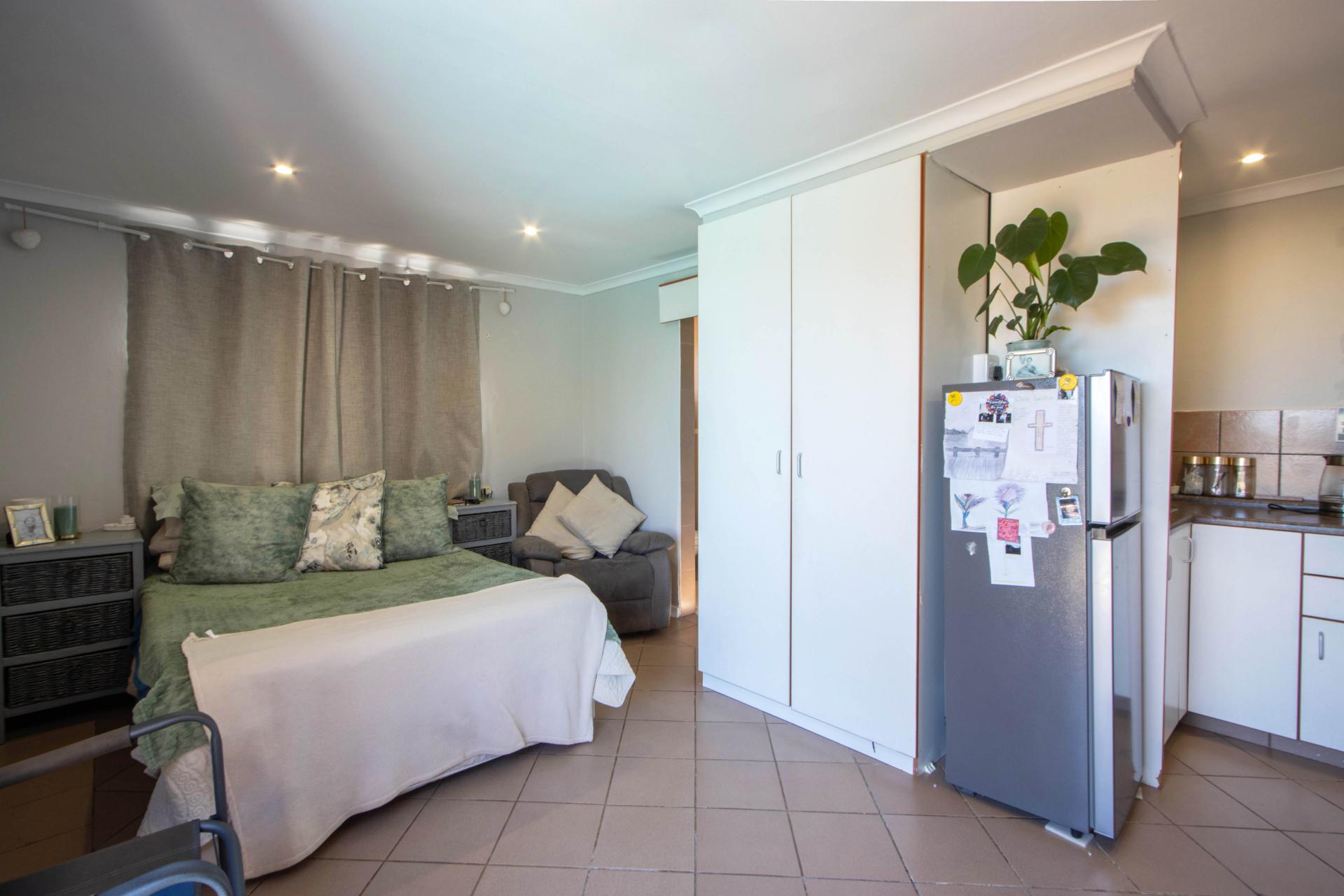  of property in Gordons Bay