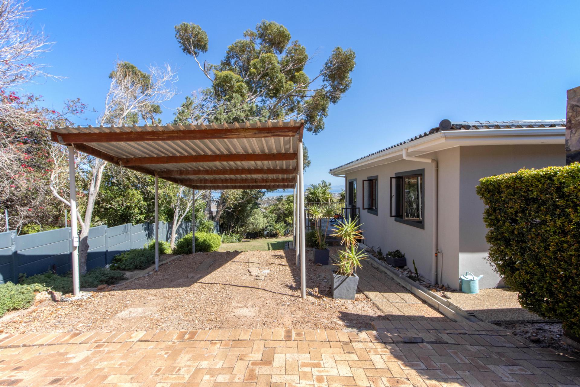  of property in Gordons Bay