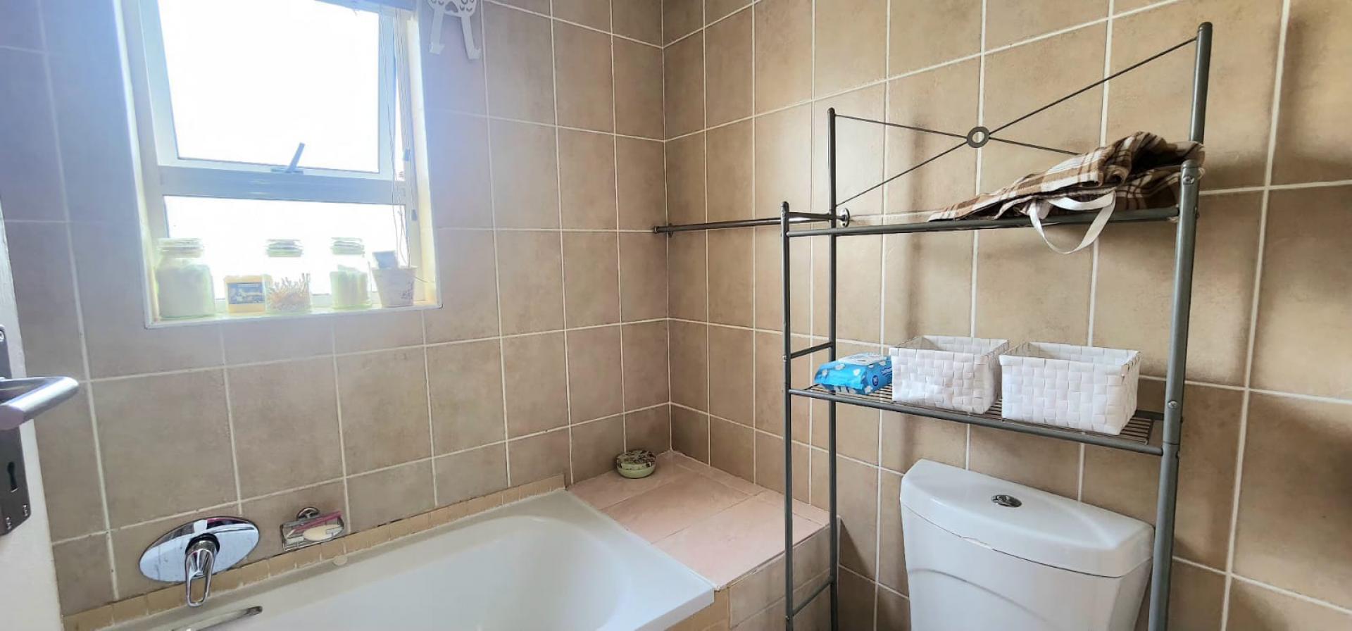  of property in Gordons Bay