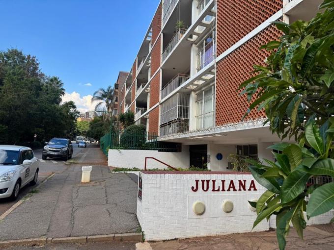 1 Bedroom Apartment for Sale For Sale in Parktown - MR710315