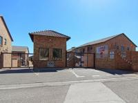  of property in Klippoortjie AH