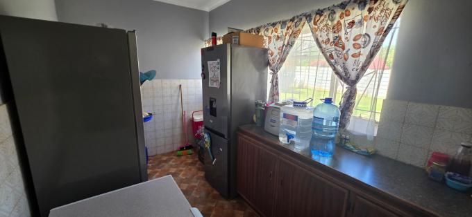 4 Bedroom House for Sale For Sale in Orkney - MR710367