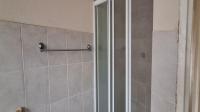 Bathroom 1 - 7 square meters of property in Edleen