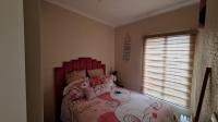 Bed Room 2 - 9 square meters of property in Edleen