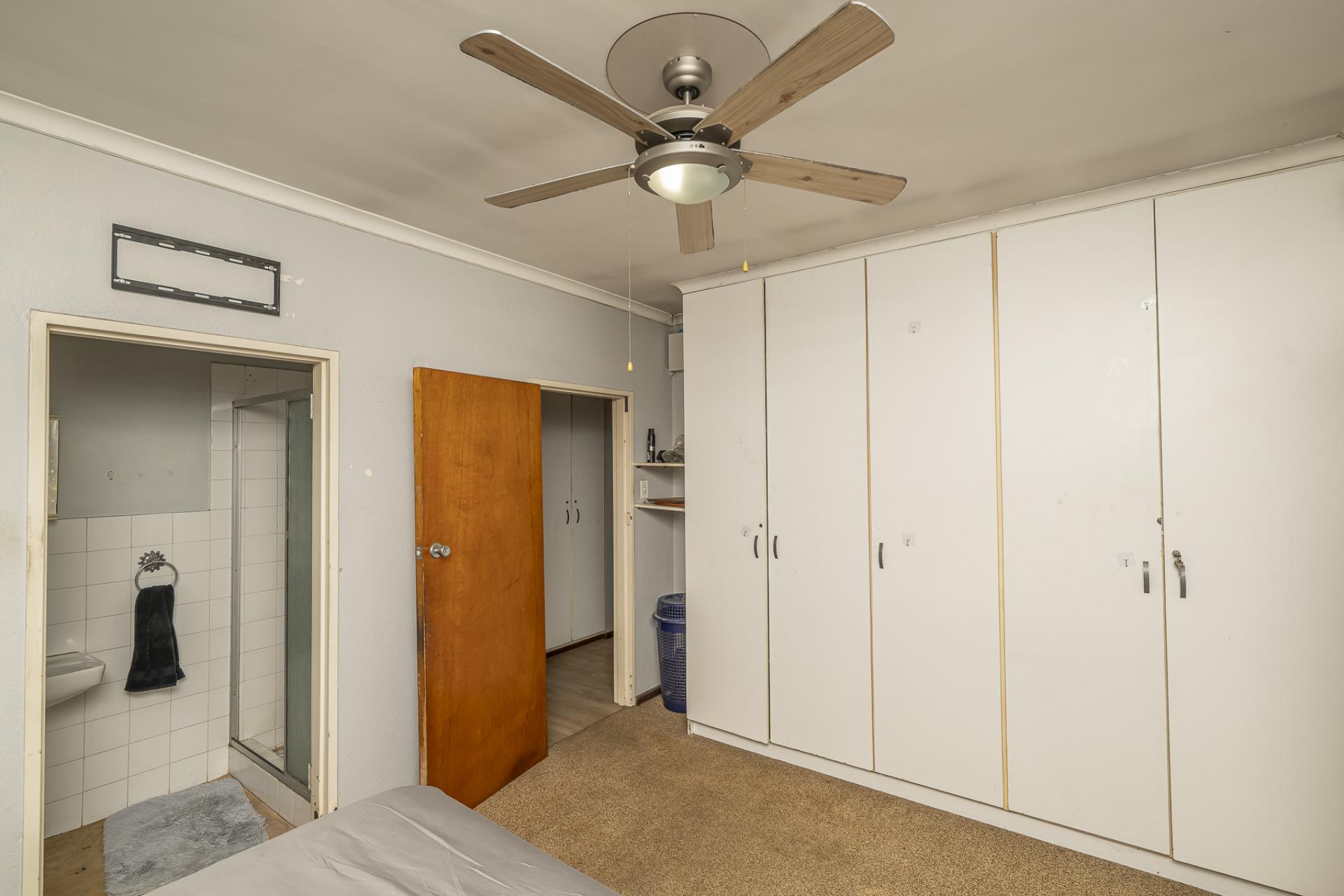  of property in Bracken Heights