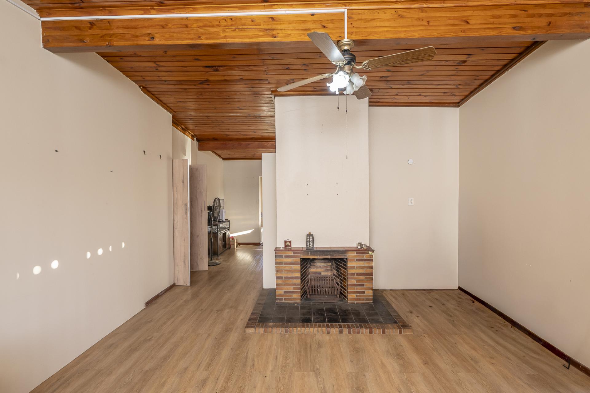  of property in Bracken Heights