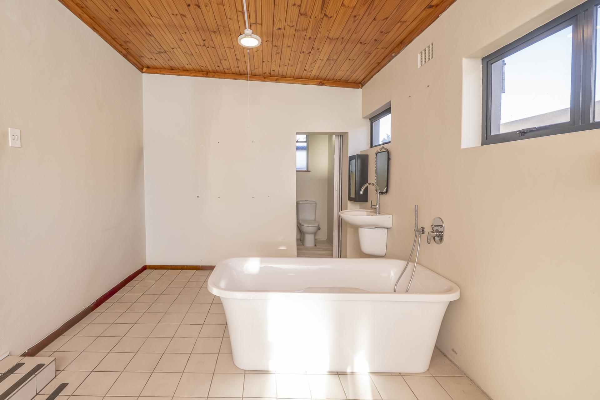  of property in Bracken Heights