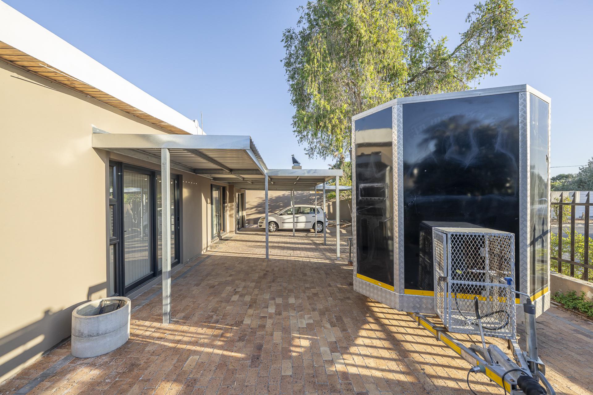  of property in Bracken Heights