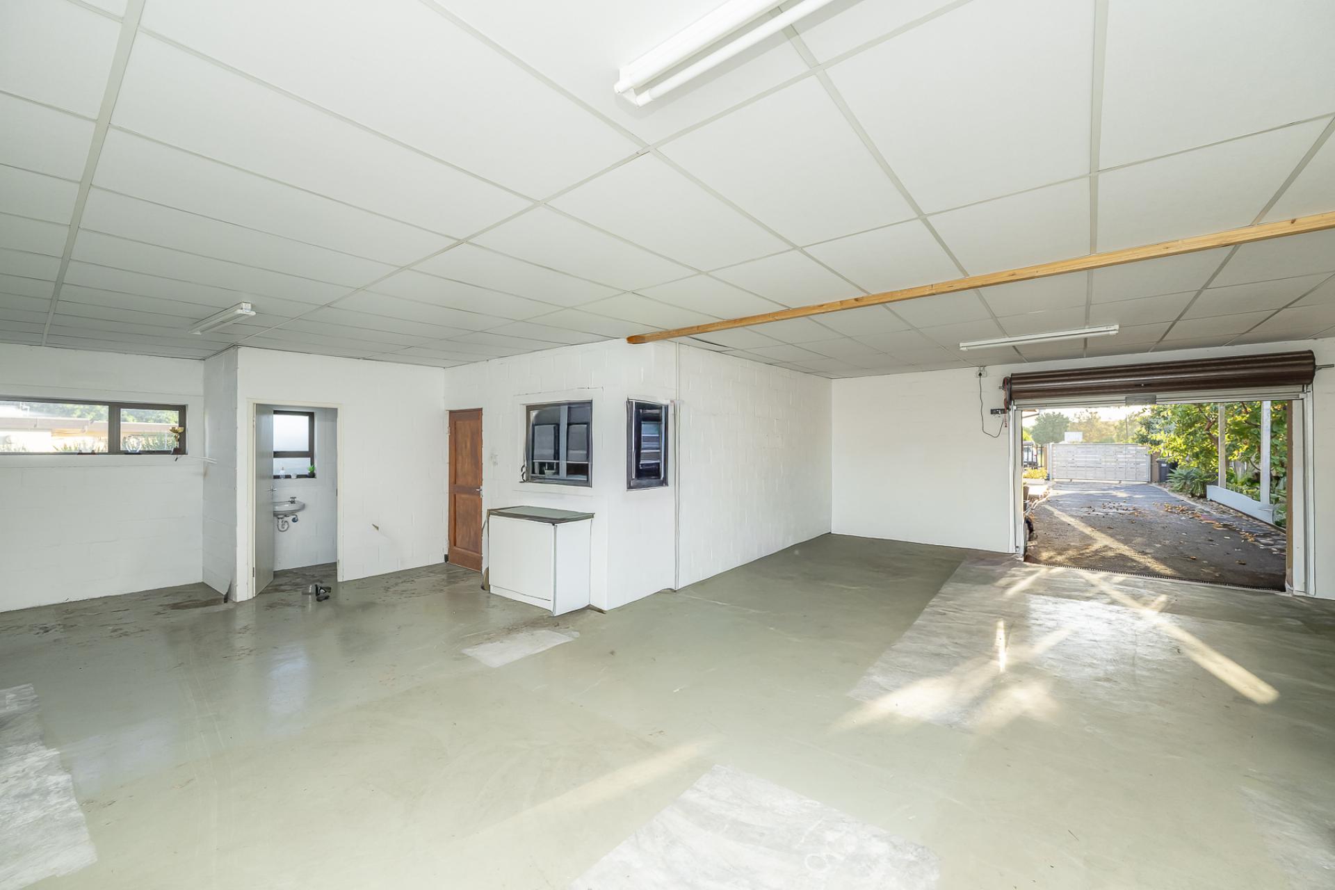  of property in Bracken Heights