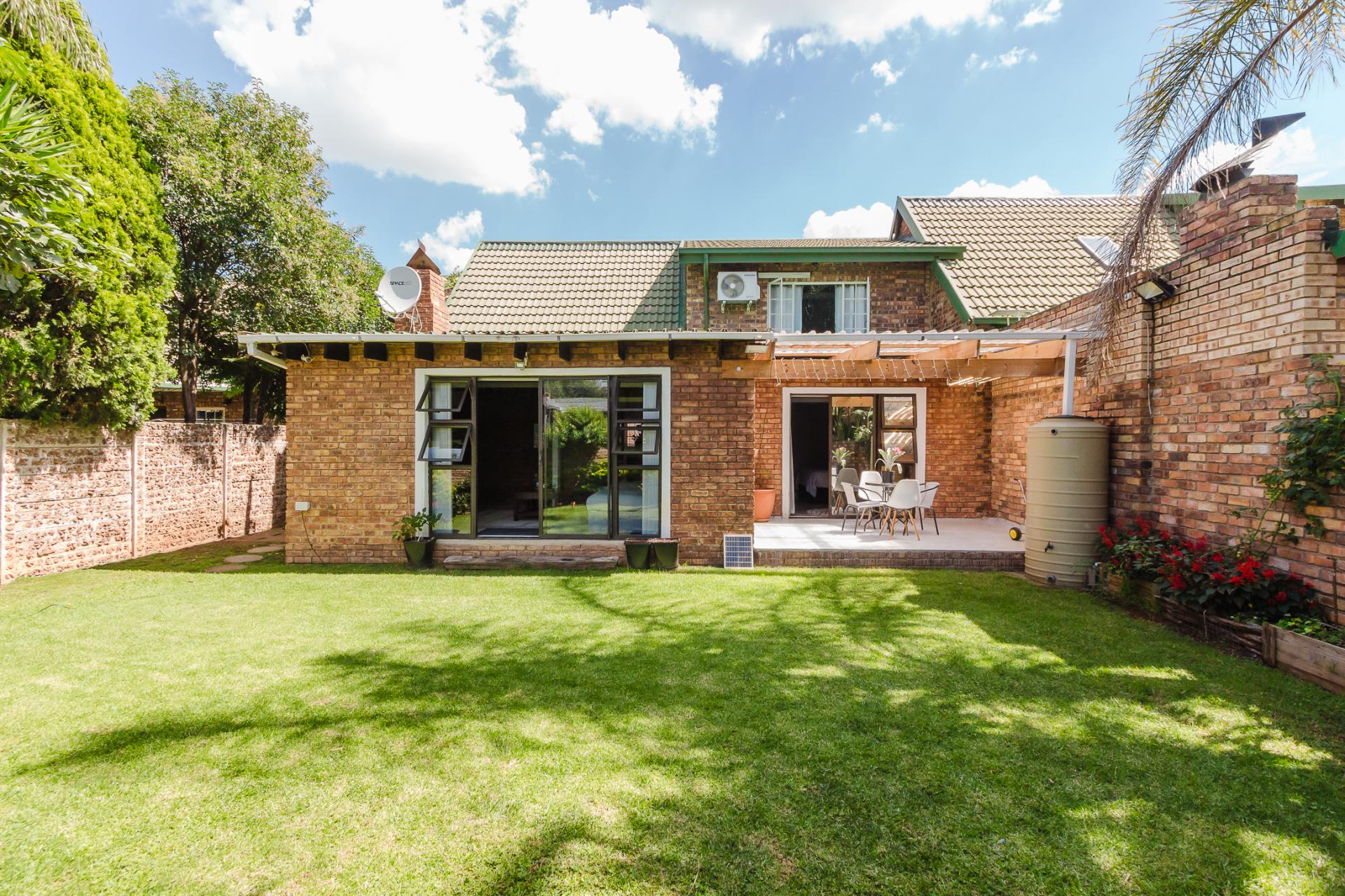  of property in Glen Marais